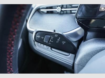 VW ID.Buzz Buzz 86kWh 4x4 (2026) - Photo 11