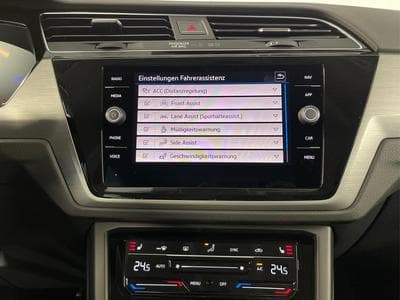VW Touran Comfortline (2026) - Photo 9