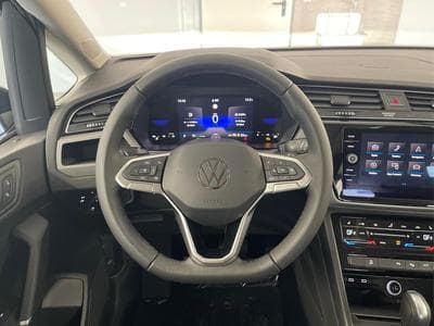 VW Touran Comfortline (2026) - Foto 8