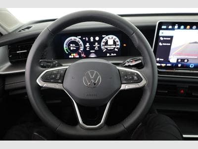 VW Tayron 1.5 TSI eHybrid 150 kW Life (2025) - Photo 6