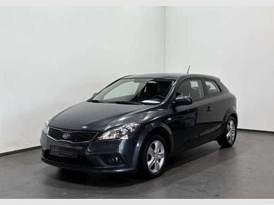 Kia Ceed 1.4 Edition 7 *3.H *Tempomat *Navi (2013) - Photo 1