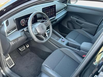 VW T-Roc R-Line (2026) - Photo 9