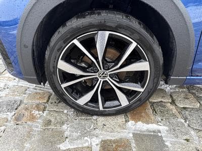 VW Taigo R Line 1.0 (2024) - Photo 11