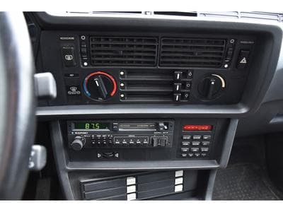 BMW 635 CSI CUIR TOIT OUVRANT REGUL 1° MAIN (1986) - Foto 13