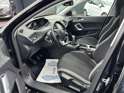 Peugeot 308 308 Lim. Style *LED*Tempomat*PDC*Euro6* (2015) - Foto 7