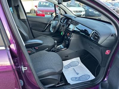 Citroën C3 C3 Exclusive *Navi*Kamera*LED*Panorama*Euro6* (2016) - Foto 10