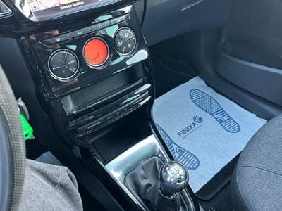 Citroën C3 C3 Exclusive *Navi*Kamera*LED*Panorama*Euro6* (2016) - Foto 14