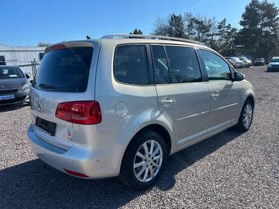 VW Touran Touran Life 1.4 *Navi*SHZ*PDC*Euro5* (2013) - Foto 4
