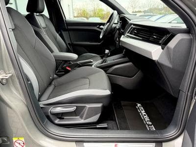 Audi A1 A1 Sportback 40 TFSI S line Sport Plus Paket (2019) - Foto 13