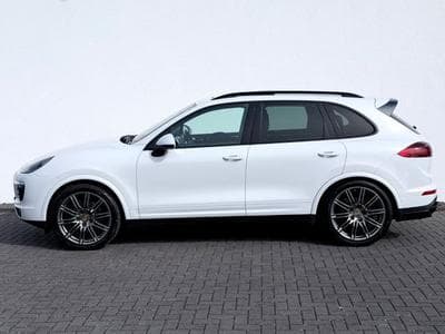 Porsche Cayenne Cayenne 3.0d Platinum Edition /NAVI/LED/AHK/CAM/ (2016) - Photo 8