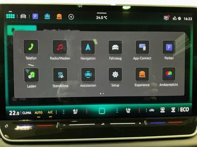 VW Tiguan R-Line+DSG+PHEV+Black-Style+Pano+AHK (2024) - Photo 13