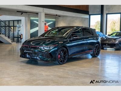 VW Golf VIII GTI Edition 50 (2026) - Photo 1