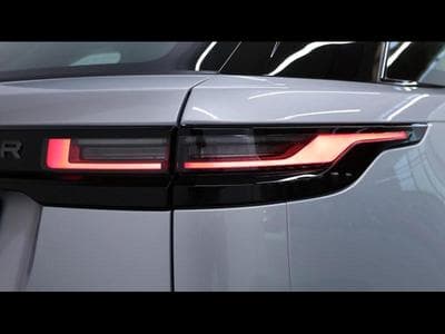 Land-Rover Range Rover Velar D200 S AWD Auto (2024) - Photo 6