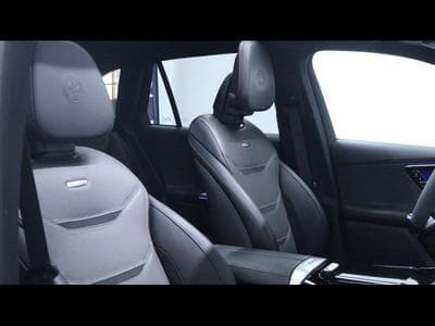 Mercedes GLC 63 AMG 63 S AMG E-performance 4Matic+ (2024) - Photo 14