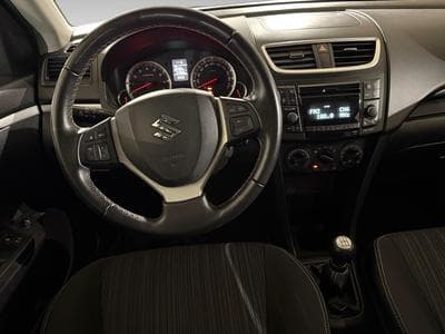 Suzuki Swift 1.2 (2014) - Foto 6