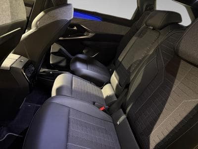 Peugeot 5008 1.2 PHASE III GT LINE (2025) - Foto 11