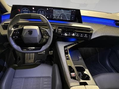 Peugeot 5008 1.2 PHASE III GT LINE (2025) - Photo 5