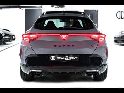 Cupra Formentor VZ 2.0 TSI 333 DSG7 4DRIVE (FACELIFT) – PACK SKYLINE - GRAPH (2025) - Foto 4