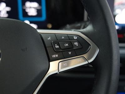 VW Golf Goal 2.0 TDI DSG7 150 CV ** Attelage ** Caméra ** (2025) - Photo 9