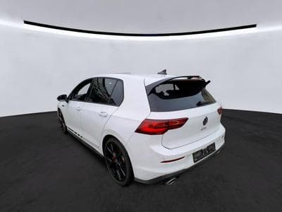 VW Golf GTI Clubsport 2.0 TSI 300CV DSG7 ** DCC ** Matrix ** Caméra (2023) - Photo 4