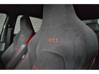 VW Golf GTI Clubsport 2.0 TSI 300 CV DSG7 *PACK PERF* *AKRAPOVIC* *P (2024) - Photo 10