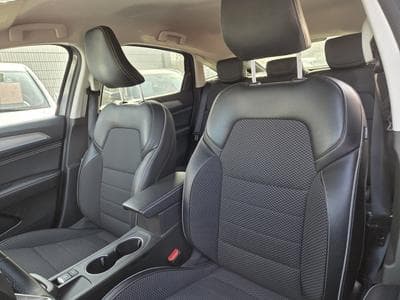 Renault Arkana 1.3TCE 140CV (2023) - Foto 6