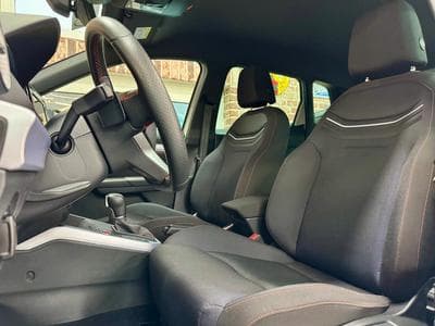 Seat Arona Arona 1.5 TSI 150cv Auto FR Navi/SiègCh/LED/ACC (2024) - Foto 5