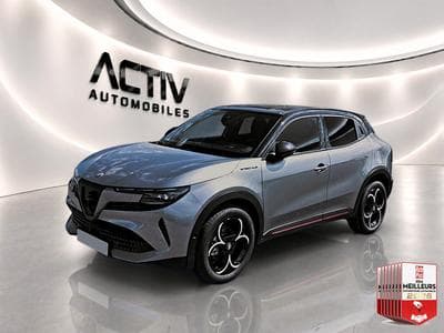 Alfa-Romeo JUNIOR 1.2 IBRIDA 145 SPECIALE E-DCT6 (2026) - Foto 1