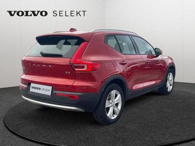 Volvo XC40 B3 Core / Essence (2024) - Foto 2