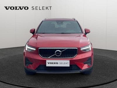 Volvo XC40 B3 Core / Essence (2024) - Foto 9