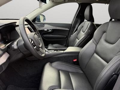 Volvo XC90 B5 Plus Bright / Diesel (2023) - Foto 10