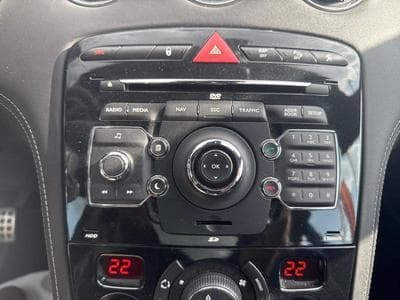 PEUGEOT RCZ 1.6 THP 16v 200ch (2012) - Foto 8