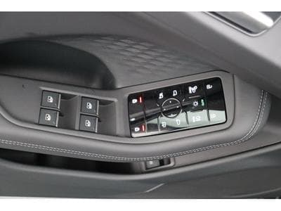 Audi A6 Audi A6 Avant TDI 204 S tronic 7 S line/19”/Leder/ (2025) - Foto 13