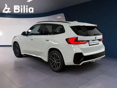 BMW X1 xDrive20d Head-Up DAB LED M Sportpaket RFK (2025) - Foto 5