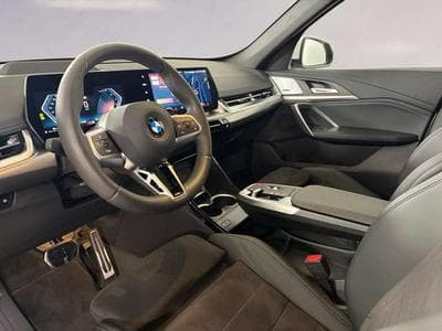 BMW X1 xDrive20d Head-Up DAB LED M Sportpaket RFK (2025) - Foto 6