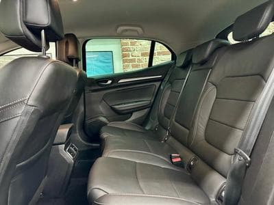 Renault Megane Megane 1.3 TCE 140cv Auto Cuir/Navi/SiègCh/ALU17 (2021) - Photo 6