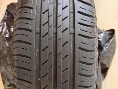 Tires – 15 - Photo 1
