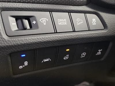 Hyundai Grand Santa Fe 2.2CRDi 200 AWD PANO CUIR NAVI 7 SITZE (2016) - Photo 13