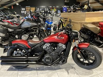 Indian Scout Bobber 1200cc / 100cv Sunset red smoke (2025) - Foto 1