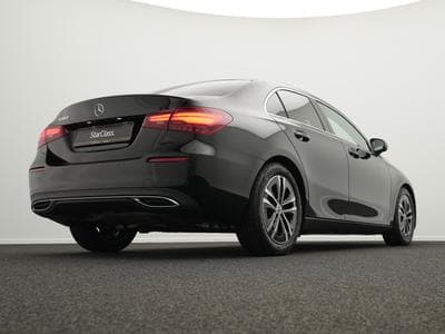 Mercedes A 180 Limousine LED+AHK+Kamera+Totw+Apple (2024) - Photo 11