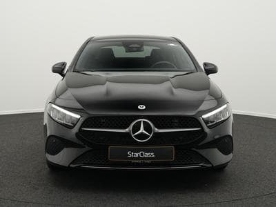 Mercedes A 180 Limousine LED+AHK+Kamera+Totw+Apple (2024) - Foto 2