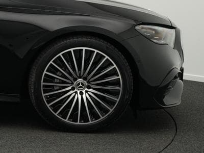 Mercedes E 200 Limousine AMG Line Advanced Plus/Navi/Pano (2024) - Photo 8