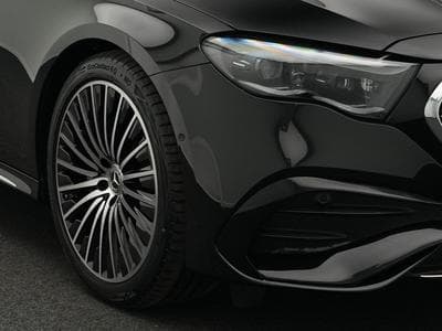 Mercedes E 200 Limousine AMG Line Advanced Plus/Navi/Pano (2024) - Photo 9