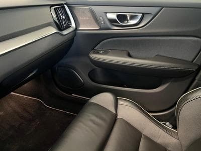 Volvo V60 R-Design (2020) - Photo 12