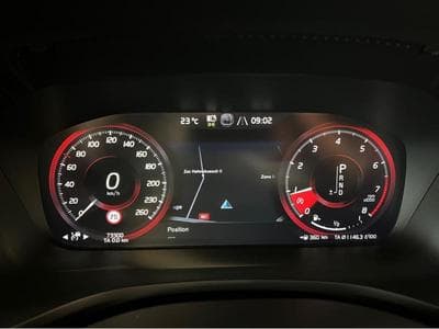 Volvo V60 R-Design (2020) - Photo 15