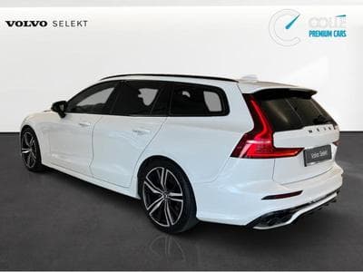 Volvo V60 R-Design (2020) - Photo 2