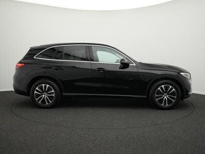 Mercedes GLC 200 d 4MATIC AVANTGARDE Advanced/Navi/AHK. (2025) - Foto 5
