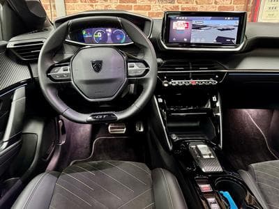 Peugeot 208 E 208 156cv Auto GT (2025) - Photo 4