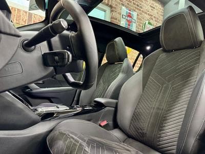 Peugeot 208 E 208 156cv Auto GT (2025) - Photo 5