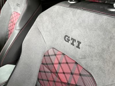 VW Golf GTI TCR 2.0 TSI 290 CV *AKRAPOVIC* *PANO *CAMERA* (2020) - Photo 8